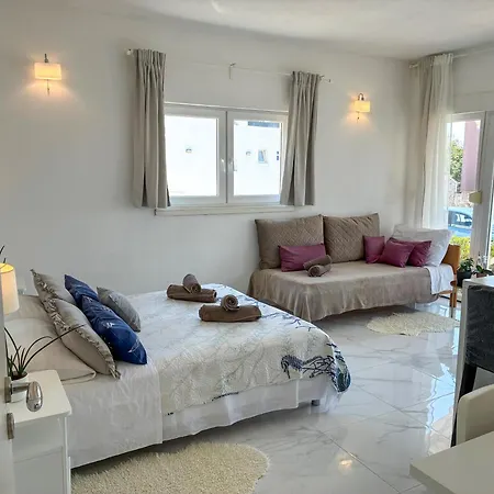 Whitehouse - Close To With Restaurant Apartment *