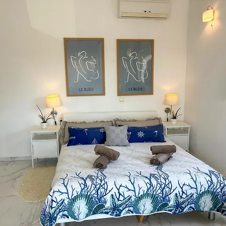 Whitehouse - Close To With Restaurant Brodarica (Sibenik-Knin)