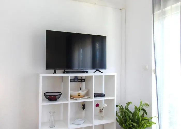 Close To With Restaurant