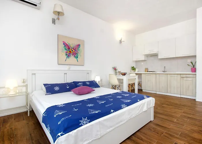 Close To With Restaurant דירה ברודאריצה