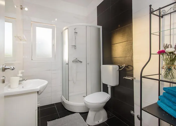 Near The Appartement Brodarica (Sibenik-Knin)