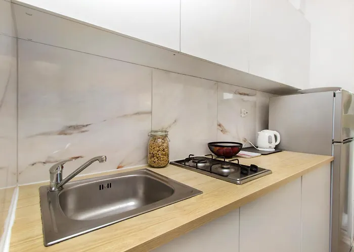 דירה Close To With Restaurant ברודאריצה